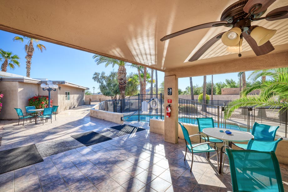 covered patio and pool at Pinnacle Peak Detox Center in Scottsdale, Arizona